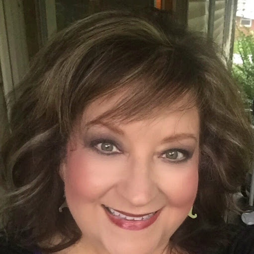 Cindy Swanson Photo 6