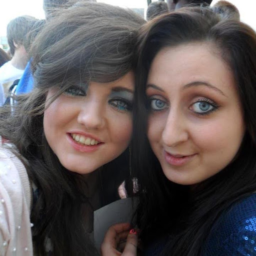 Lauren Mccarthy Photo 14