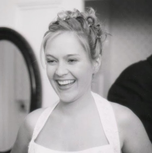 Louise Stone Photo 18