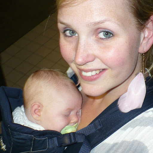 Catherine Maynard Photo 13