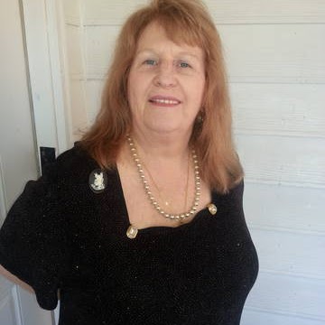 Sandra Regan Photo 19