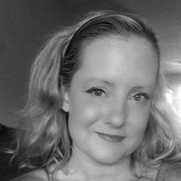 Heather Robbins Photo 16