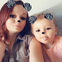 Samantha Peckham Photo 8