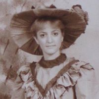 Bonnie Ingram Photo 9