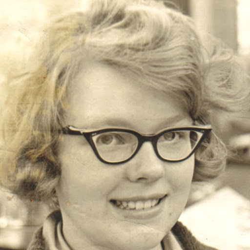 Linda Bennington Photo 4