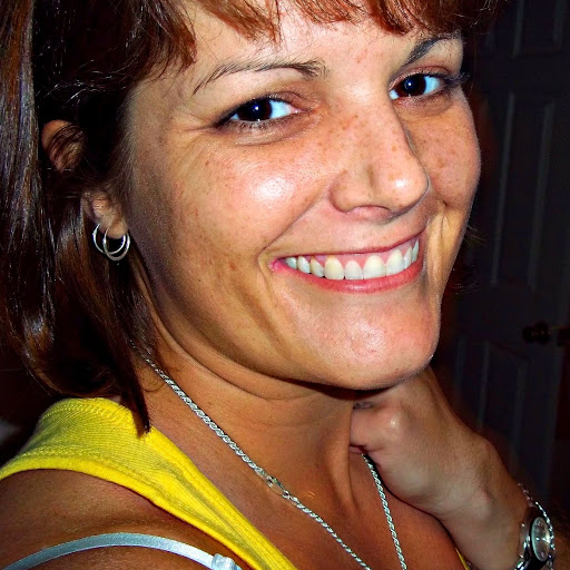 Robin Davis Photo 22