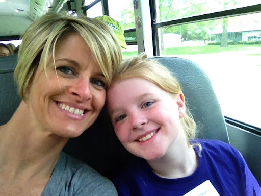 Amanda Gatlin Photo 16