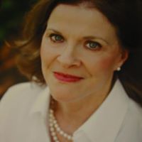 Julia Branch Photo 9