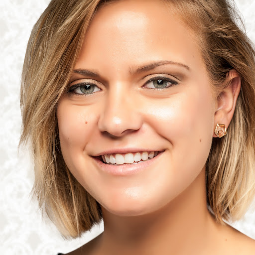 Leigh Wright Photo 28