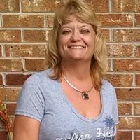 Deborah Peek Photo 10