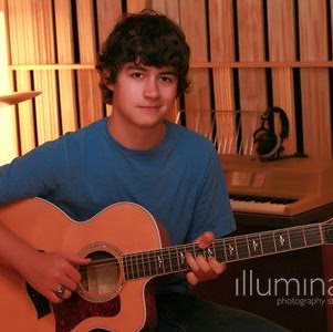 Adam Brewer Photo 21