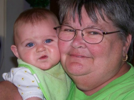 Joyce Ward Photo 26