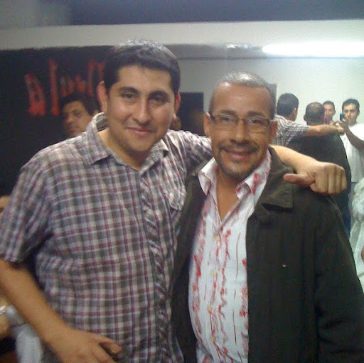 Robert Andrade Photo 22