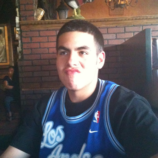 Juan Tavera Photo 31