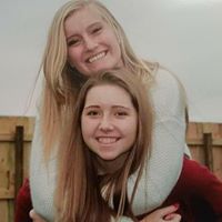 Sara Barnett Photo 12