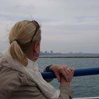 Robyn Warren Photo 14
