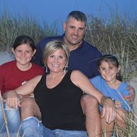 Caroline Floyd Photo 27