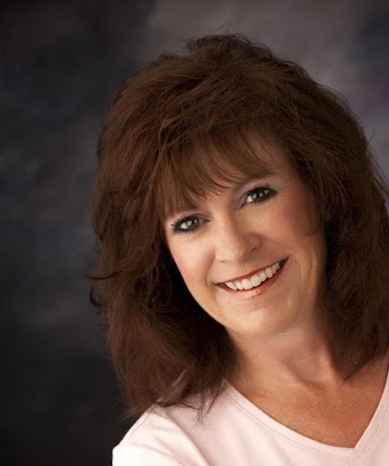 Wanda Richardson Photo 17