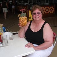 Anna Rhoads Photo 10