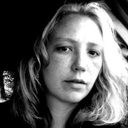 Melissa Waters Photo 19