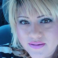 Adriana Pardo Photo 17