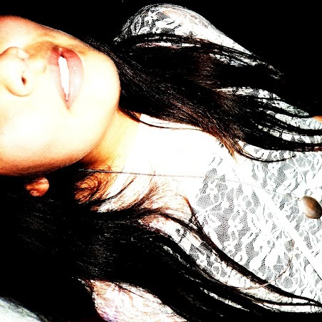 Kristina Chavez Photo 36