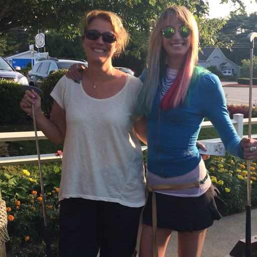 Lynne Swanson Photo 16