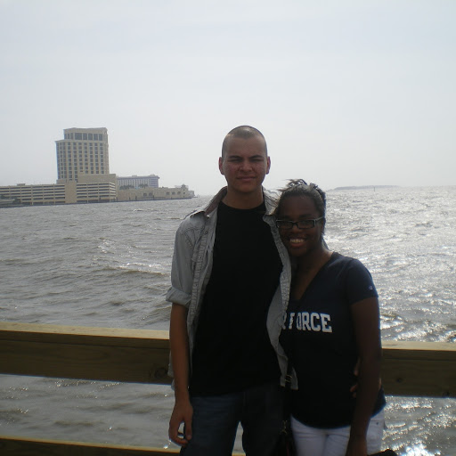 Alex Richardson Photo 16