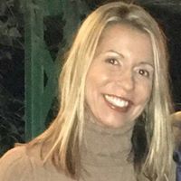 Paula Bradley Photo 29