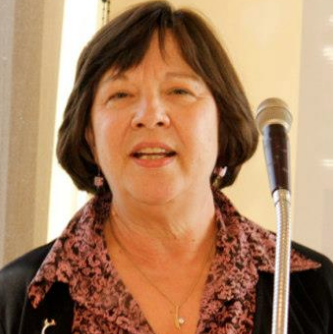 Michele Anderson Photo 16