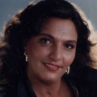 Brenda Myers Photo 8