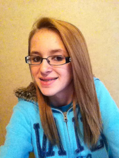 Samantha Cunningham Photo 21