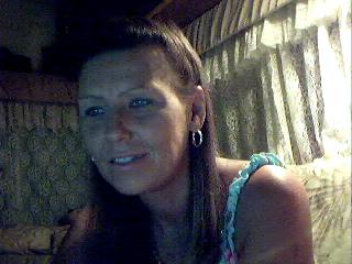 Rebecca Hernandez Photo 17
