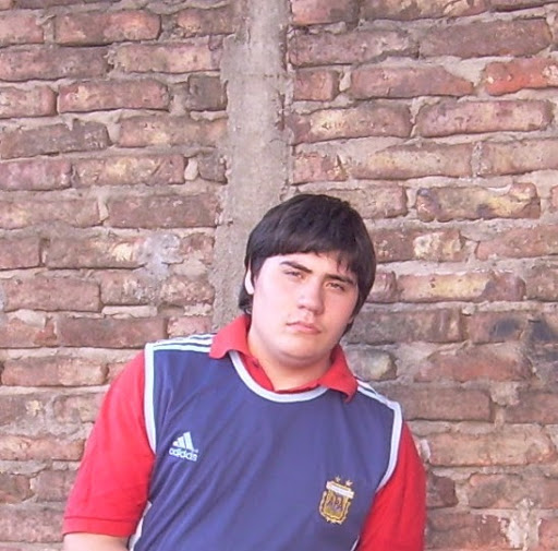 Mariano Saenz Photo 10