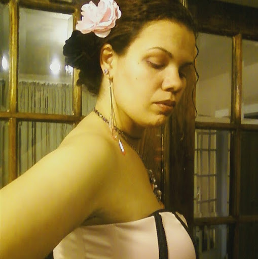 Angela Jarrett Photo 33