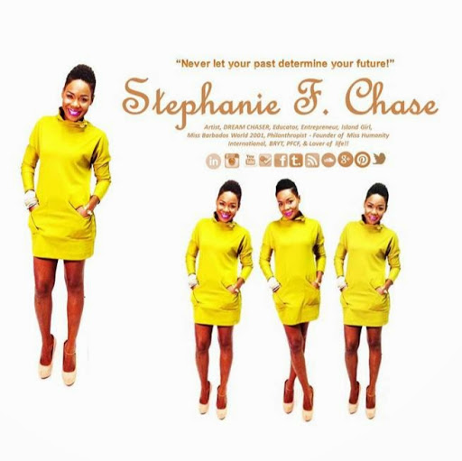 Stephanie Chase Photo 23