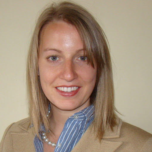 Adrienne Bond Photo 28