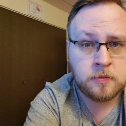 Ryan Maxwell Photo 26