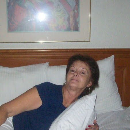 Angela Ewing Photo 10