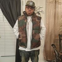 Michael Carson Photo 36