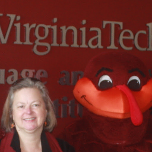 Elizabeth Bowles Photo 18