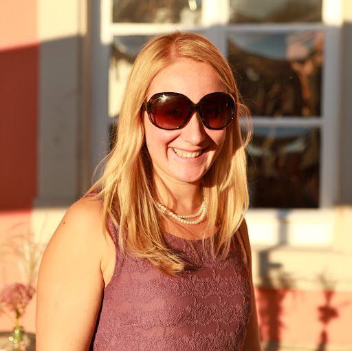 Judith Thomas Photo 20