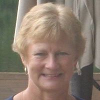 Julie Denton Photo 15