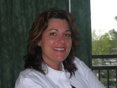 Laura Hofer Photo 25