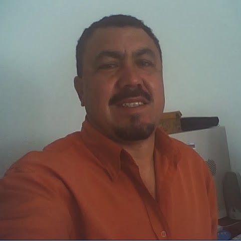 Robert Roberto Photo 11
