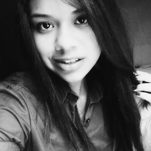 Dianna Vazquez Photo 9