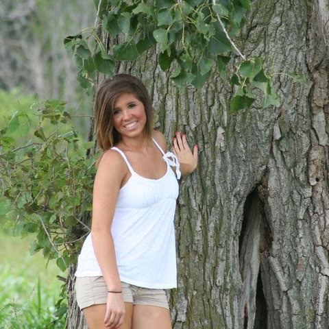 Natalie Siegel Photo 30