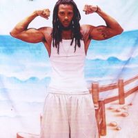 Reginald Howard Photo 13