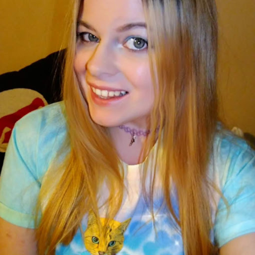 Jennifer Gilbert Photo 12