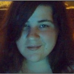 Natasha Phelps Photo 10